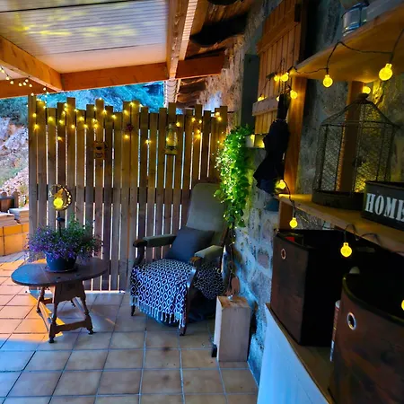 Camping La Des Lucioles *