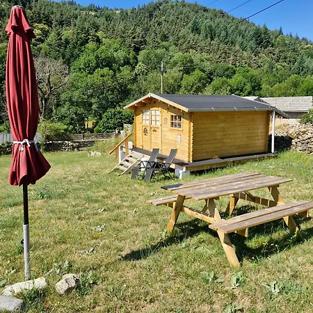 La Des Lucioles Camping *